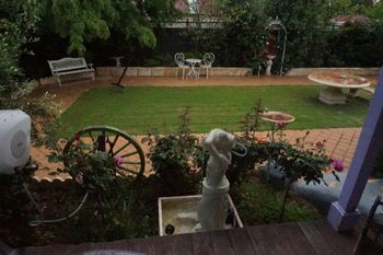 Spooky Hall Motel - Australia Accommodation 6