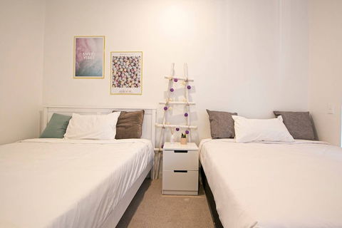 F03-darling Harbour 1 BDR APT - Australia Accommodation 2