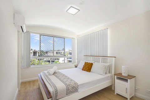 Alex Beach Resort 412 - Australia Accommodation 6