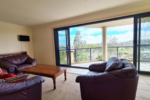 A Vista, Townhouse 1 - Australia Accommodation 2