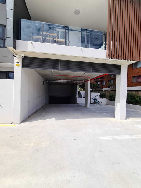 Modern 2 BR With Private Pool & Garden - Australia Accommodation 0