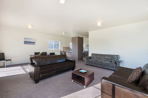 Julieanne - Australia Accommodation 6
