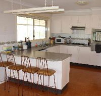 Waterfall Way Accommodation - Australia Accommodation
