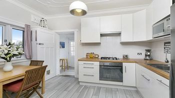 The Apartment Service CN004 - Australia Accommodation 5