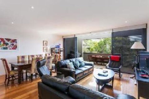 Anglesea Surf Beach Apartments - Australia Accommodation 3