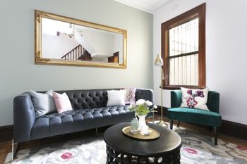 Spacious 3 Bedroom Minutes To CBD - Australia Accommodation 5