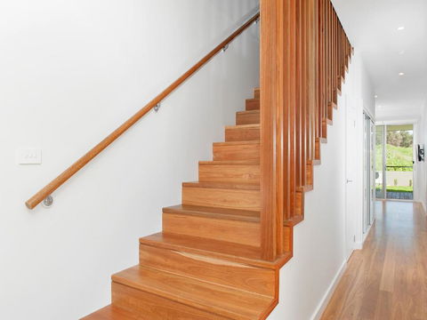 Ocean Views 41A Ocean Avenue - Australia Accommodation 6