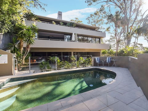 Cove Point - Australia Accommodation 0