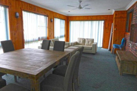 Kellys Getaway At Culburra Beach - Australia Accommodation 3