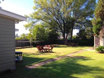 Edgeworth Street Manor - Australia Accommodation 2