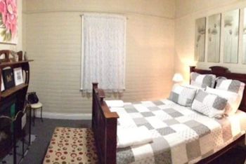 Edgeworth Street Manor - Australia Accommodation 1
