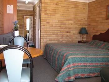 Dragon & Phoenix Motel - Australia Accommodation 2