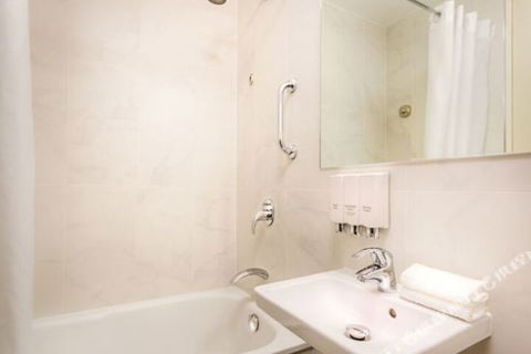 Qinnat Victoria One On Elizabeth Melbourne - Australia Accommodation 7