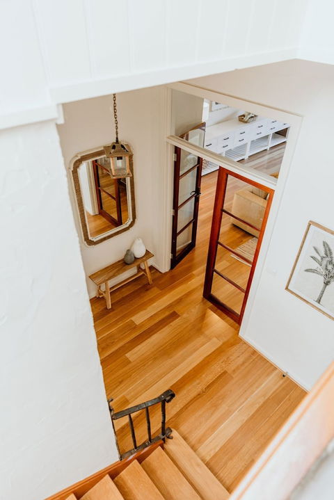 Waterfront - Australia Accommodation 3