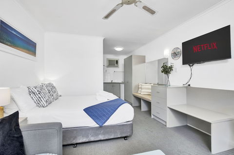 Bayscape Studio Glenelg - Australia Accommodation 4
