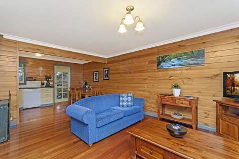 Dunes - Elegant Beach Villa With Huge Swim Spa - Australia Accommodation 4