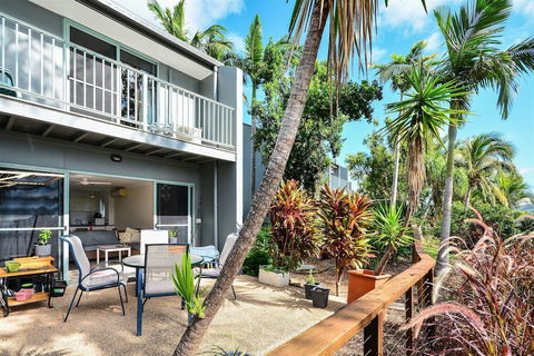 Sunset Waters Apartments - Australia Accommodation 0