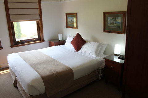 The Dormie House - On The Golf Course - Australia Accommodation 2