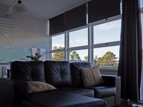 Harmony At Tower Hill Apartment - Australia Accommodation 2