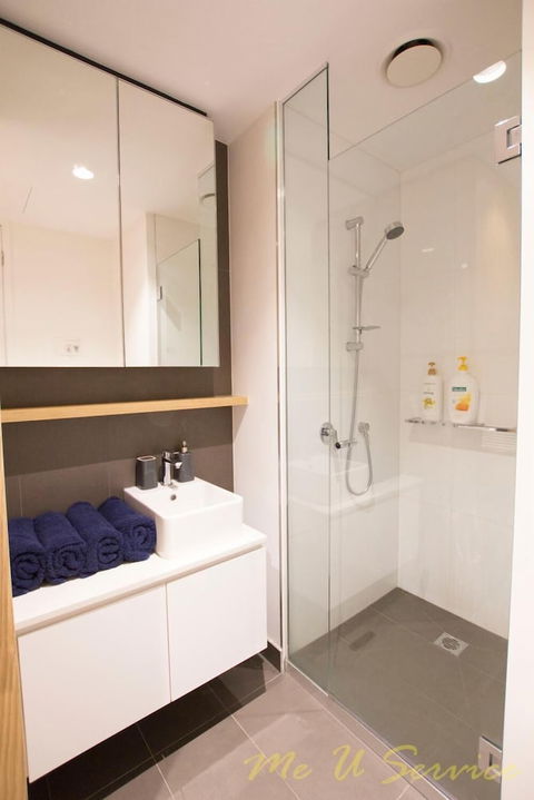 Carlson CBD Apartments - Australia Accommodation 4