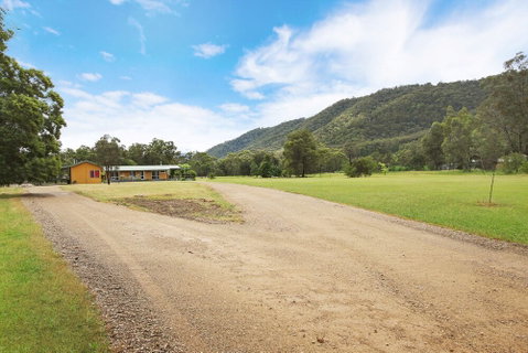 Feathertop Views And Dorm - Australia Accommodation 0