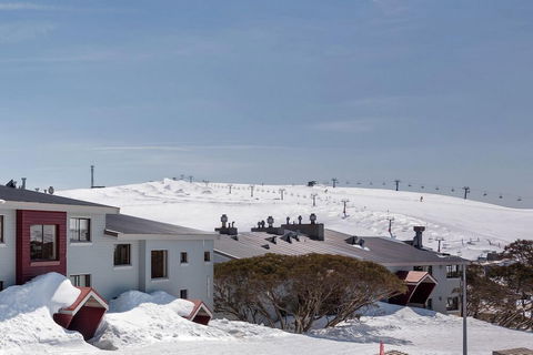 Lawlers 20 - Australia Accommodation 0