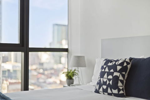 Melbourne Star - Australia Accommodation 2