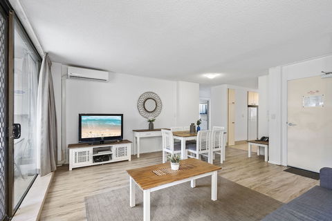 President - Q Stay - Australia Accommodation 6