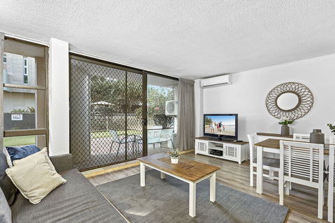 President - Q Stay - Australia Accommodation 4