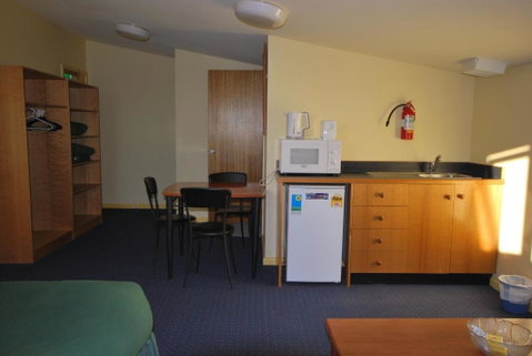 Alpine Heights 28 - Australia Accommodation 4