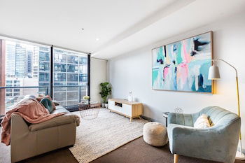 Ella, 1BDR Melbourne Apartment - Australia Accommodation 6