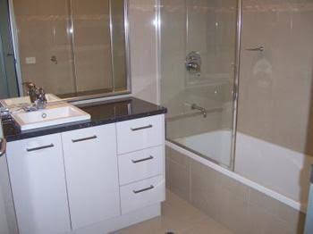 Harbour Views - Australia Accommodation 4