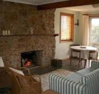 Mistover Cottage - Australia Accommodation