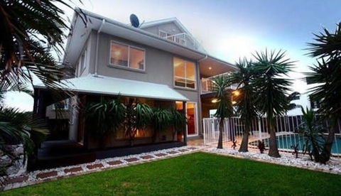 Oceanic 141 Beach House - Australia Accommodation 0