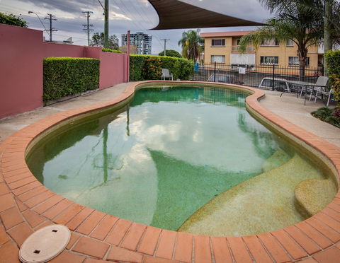AAA Albion Manor Apartments And Motel - Australia Accommodation 5