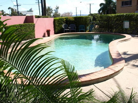 AAA Albion Manor Apartments And Motel - Australia Accommodation 3