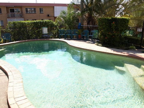 AAA Albion Manor Apartments And Motel - Australia Accommodation 4