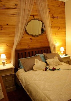 A Settler's Cottage - Australia Accommodation 6