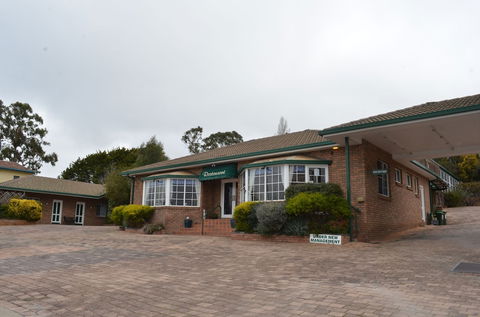 Deer Park Motor Inn - Australia Accommodation 0