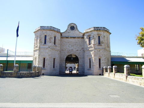 Terrace Central B&B Hotel - Australia Accommodation 0