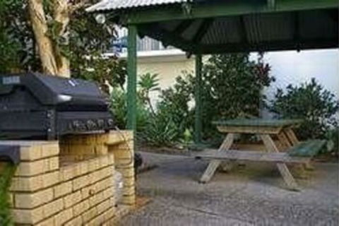 Whitecaps Holiday Apartments - Australia Accommodation 4