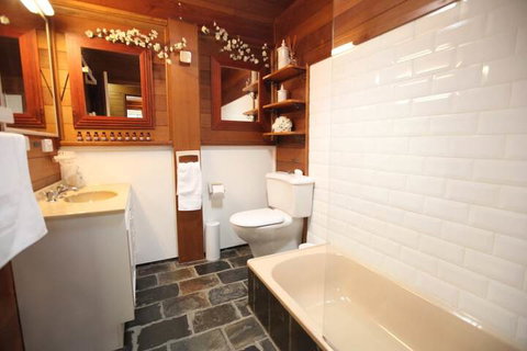 Silverpoint Accommodation - Australia Accommodation 5