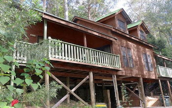 Alison NSW Australia Accommodation