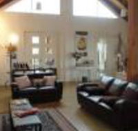 Outlook Hill Pavilion suites  Spa Cottages - Australia Accommodation