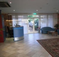 Lake Haven Motor Inn  Palms Restaurant - Australia Accommodation