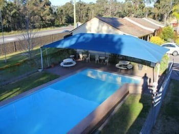 Molly Morgan Motor Inn - Australia Accommodation 3