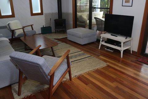 A Beach House At Byron - Australia Accommodation 4