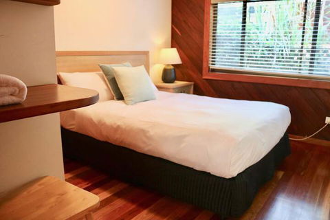 A Beach House At Byron - Australia Accommodation 5
