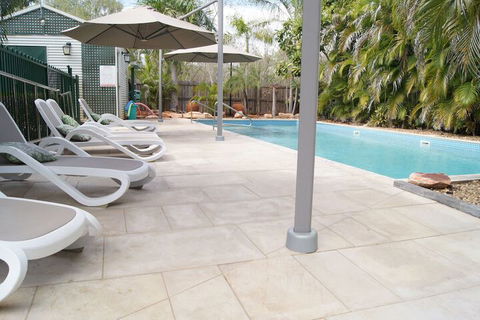 Cocos Beach Bungalows - Australia Accommodation 2
