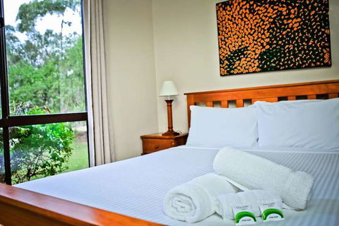 Twin Trees Country Cottages - Australia Accommodation 7